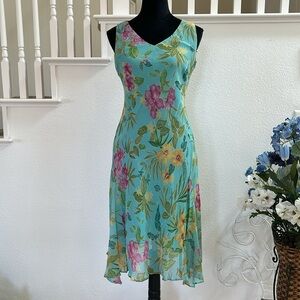 Chadwick’s - Beautiful Floral Cocktail Dress - 100 % Silk